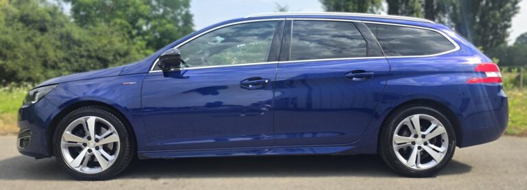 Peugeot 308 SW 2.0 HDI 150cv Gt Line EAT6 Distribution neuve - Image 02 (July 18, 2026)