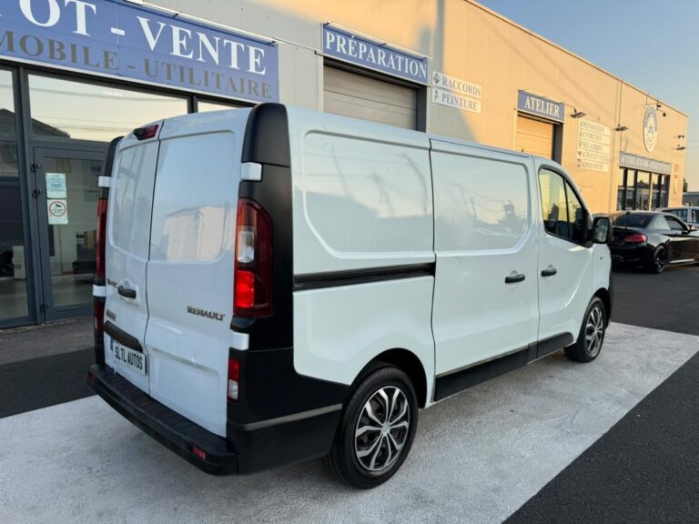 Renault Trafic 2.0 BLUE DCI 120 CH COMFORT TVA RECUPERABLE GARANTIE 6 MOIS / REPRISE POSSIBLE - Image 07 (July 18, 2026)