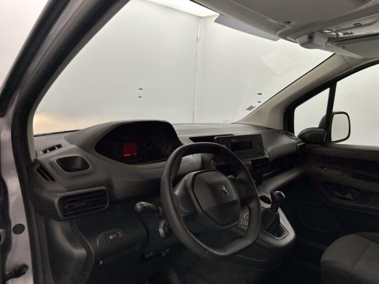 Peugeot Partner VUL STANDARD 650 KG BLUEHDI 100 S&S BVM5 PRO 3p - Image 10 (July 19, 2026)
