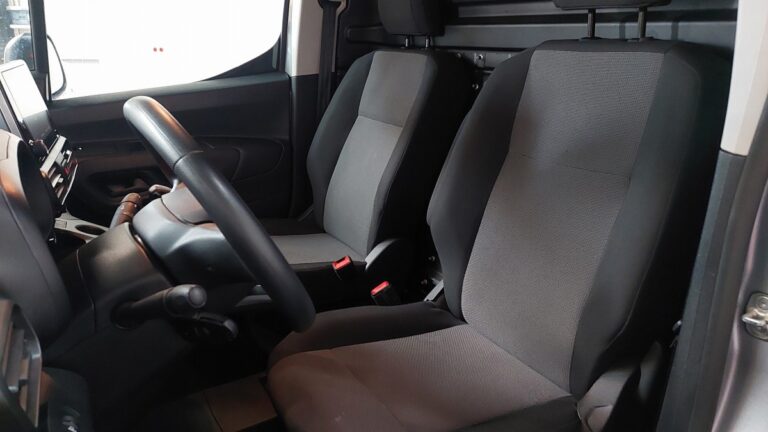 Citroën Berlingo Van XL 950kg BlueHDi 100 S&S BVM Driver - Image 10 (July 20, 2026)