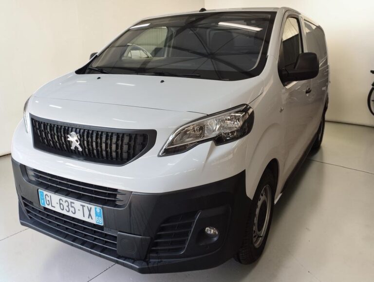Peugeot Expert 1.5 BLUEHDI 120 STE - Image 01 (July 20, 2026)