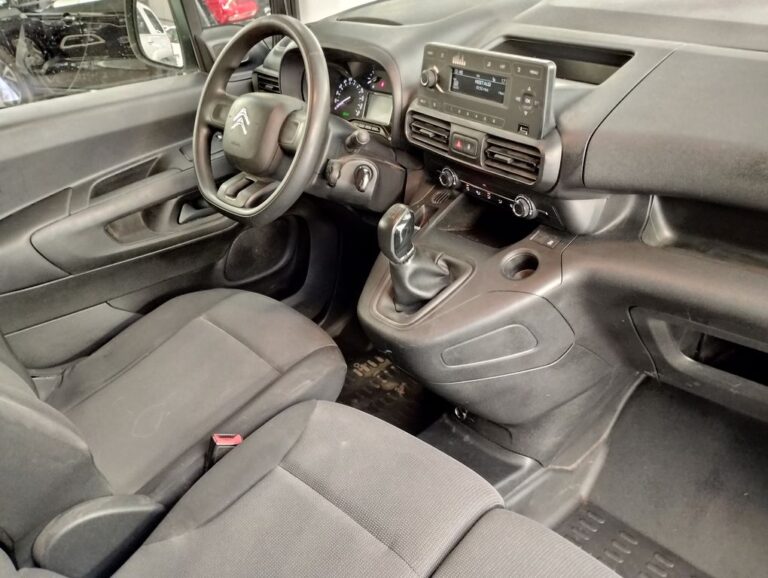 Citroën Berlingo VAN 1.5 BLUEHDI 100 STE CLUB - Image 03 (July 20, 2026)