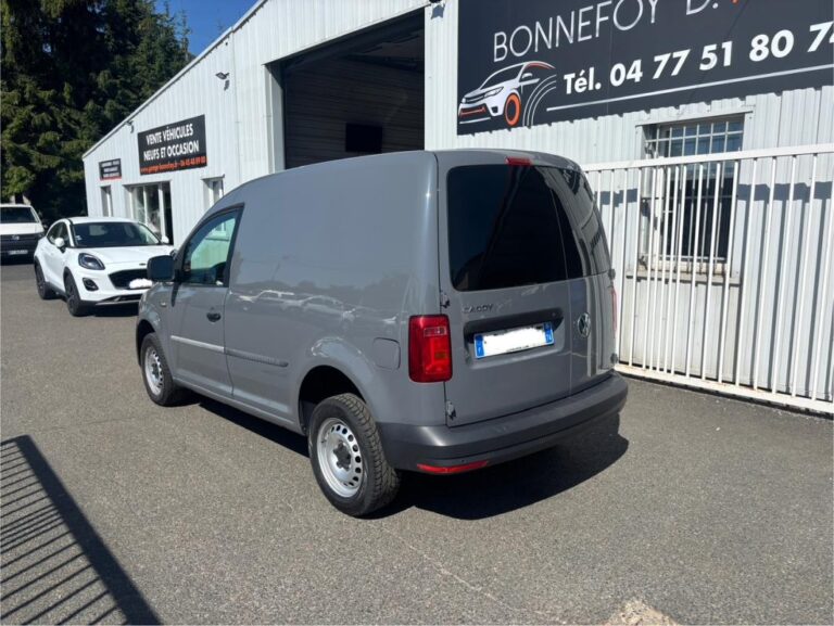 Volkswagen Caddy 4Motion 2,0TDI122cv Business - Image 04 (July 20, 2026)