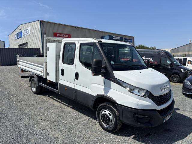 Iveco Daily CHASSIS DBLE CABINE VI Châssis Double Phase 3 35C16 3.0 D 16V 160 cv - Image 01 (July 20, 2026)