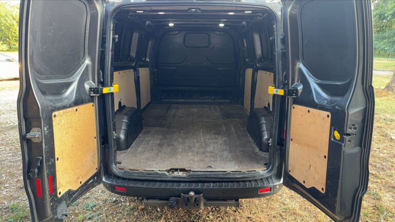Ford Transit Custom Fourgon 2.0 TDCi 170 BVA Trend Business - Image 14 (July 20, 2026)