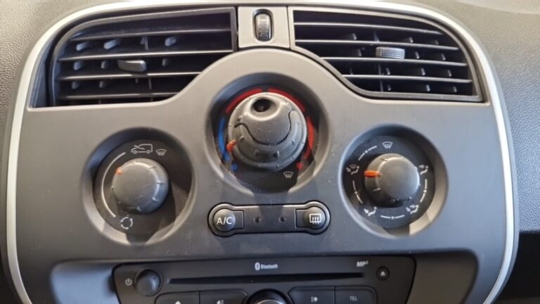 Renault Kangoo Express GRAND VOLUME BLUE DCI 95 EXTRA R-LINK - Image 13 (July 20, 2026)
