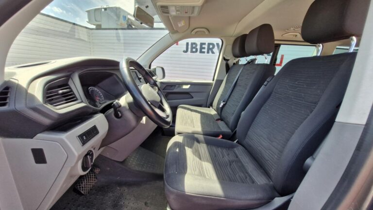 Volkswagen Caravelle 2.0 TDI 150 LONG DSG7 CONFORTLINE - Image 09 (July 20, 2026)