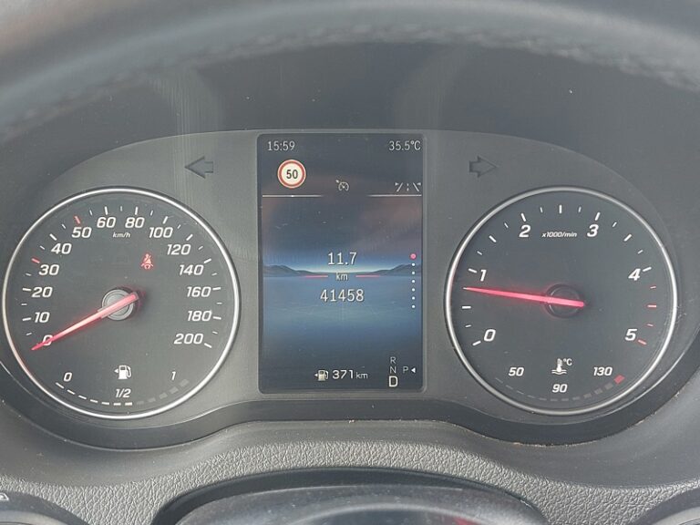 Mercedes Sprinter 317 CDI Fourgon 14m3 170ch BVA 38900€HT Garan - Image 12 (July 21, 2026)