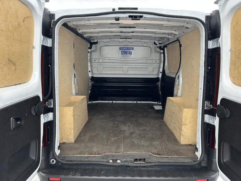 Renault Trafic Fg VUL BLUE DCI 130 3T GSR2 ADVANCE 4p - Image 18 (July 21, 2026)