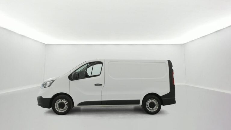 Renault Trafic Fg VUL BLUE DCI 130 3T GSR2 ADVANCE 4p - Image 02 (July 21, 2026)