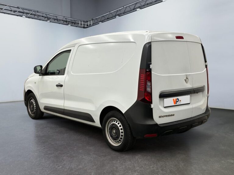 Renault Express Van TCE 100 – 22 CONFORT - Image 03 (July 21, 2026)
