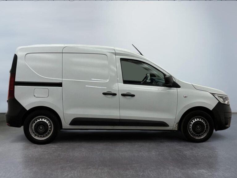 Renault Express Van TCE 100 – 22 CONFORT - Image 06 (July 21, 2026)