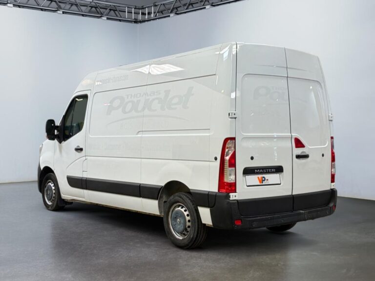 Renault Master FOURGON FGN TRAC F3300 DCI 135 GRAND CONFORT - Image 03 (July 21, 2026)