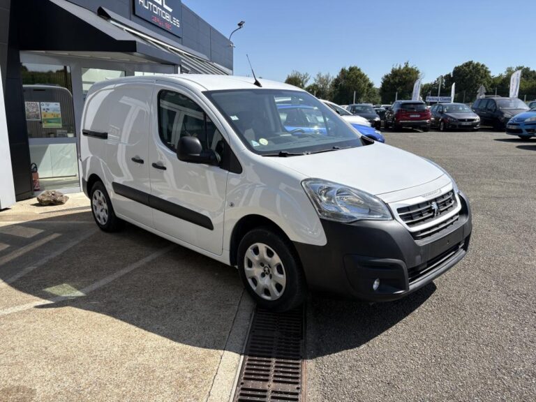 Peugeot Partner 1.6 HDI PREMIUM PACK – APPLE CAR PLAY - Image 05 (July 21, 2026)