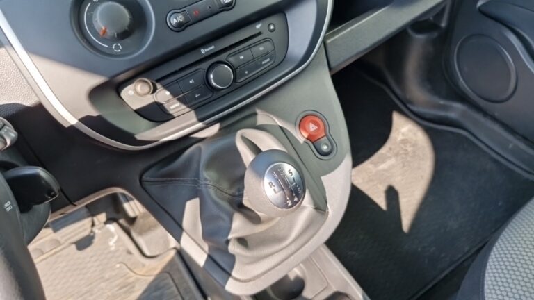 Renault Kangoo Express GRAND VOLUME BLUE DCI 95 EXTRA R-LINK - Image 18 (July 21, 2026)