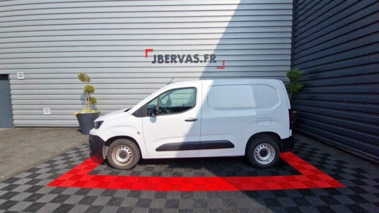 Peugeot Partner FOURGON M 650 KG PURETECH 110 SS BVM6 - Image 01 (July 21, 2026)