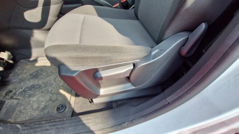 Peugeot Partner FOURGON M 650 KG PURETECH 110 SS BVM6 - Image 11 (July 21, 2026)