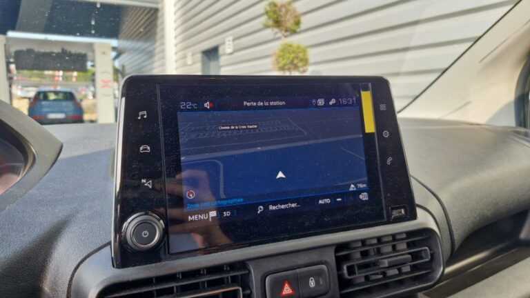 Peugeot Partner FOURGON M 650 KG PURETECH 110 SS BVM6 - Image 20 (July 21, 2026)