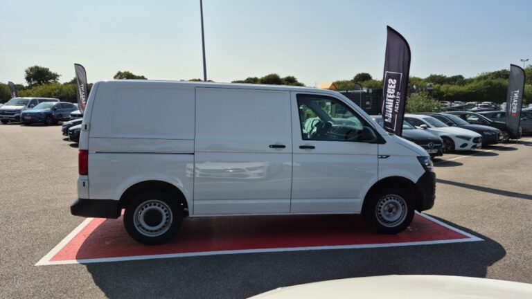 Volkswagen Transporter FOURGON tole 2.0 tdi 102 business line - Image 04 (July 21, 2026)