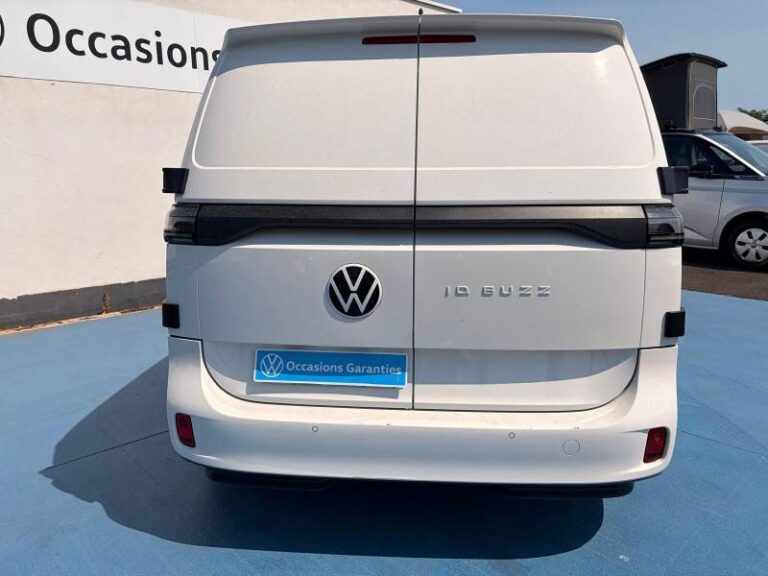 Volkswagen ID. BUZZ CARGO 204 CH - Image 03 (July 21, 2026)