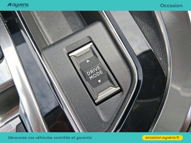 Peugeot 3008 HYBRID 225ch Allure e-EAT8 - Image 18 (July 22, 2026)