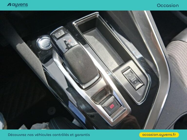 Peugeot 3008 HYBRID 225ch Allure e-EAT8 - Image 09 (July 22, 2026)