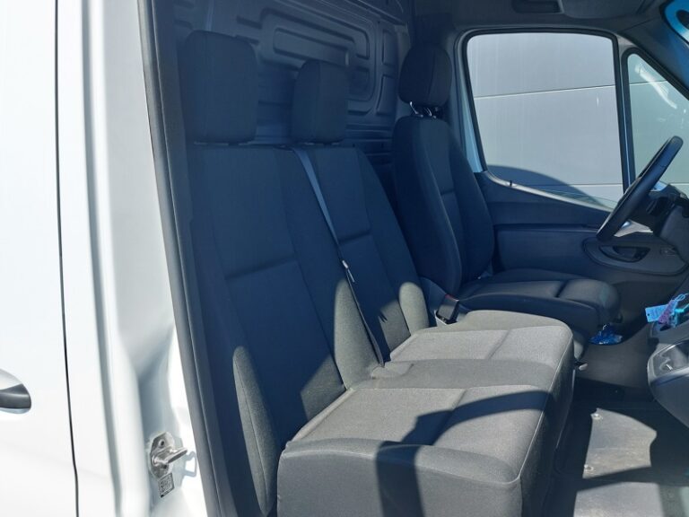 Mercedes Sprinter 317 CDI 43s Boite Auto 38900HT - Image 04 (July 22, 2026)
