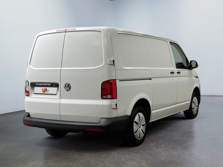 Volkswagen Transporter 6.1 VAN 2.0 TDI 110 BVM5 BUSINESS - Image 05 (July 22, 2026)