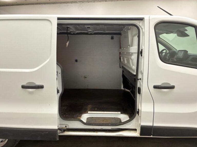 Renault Trafic FOURGON FGN 3000 KG BLUE DCI 150 EDC GRAND CONFORT - Image 14 (July 22, 2026)