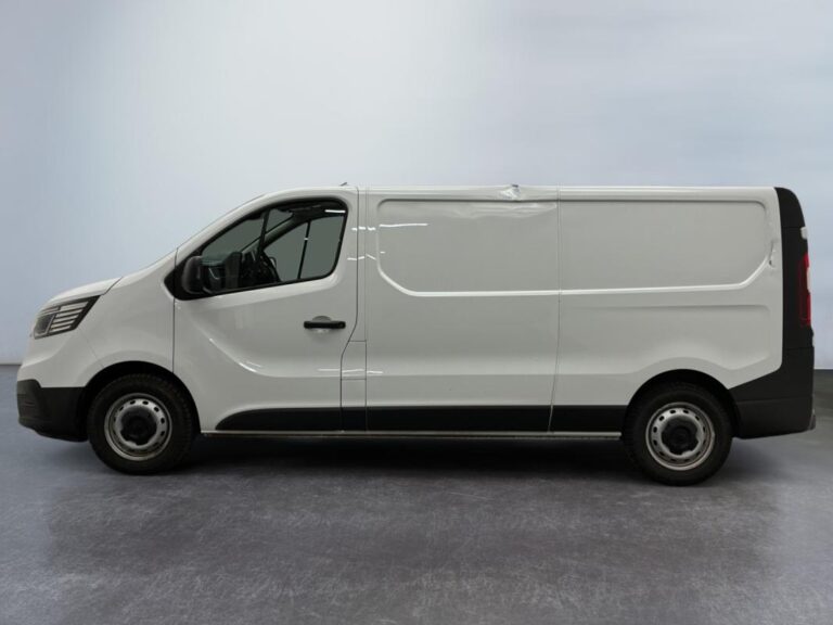 Renault Trafic FOURGON FGN 3000 KG BLUE DCI 150 EDC GRAND CONFORT - Image 02 (July 22, 2026)