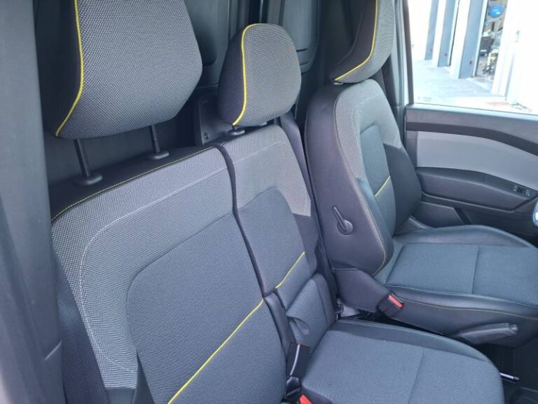 Renault Kangoo Van FG TOLE BLUE DCI 95 L1 GSR2 EXTRA - Image 13 (July 22, 2026)
