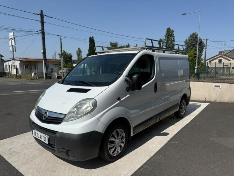 Opel Vivaro 2.0 DCI 120 CH GARANTIE 6 MOIS / REPRISE POSSIBLE - Image 03 (July 22, 2026)