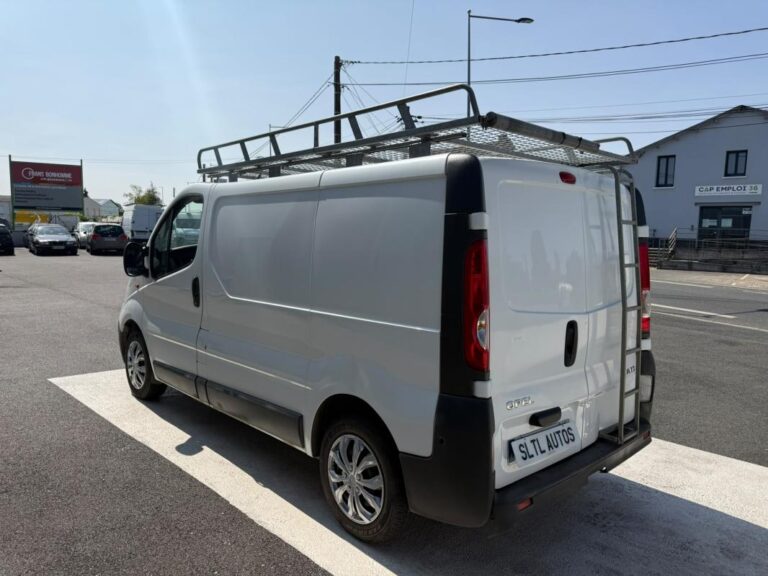 Opel Vivaro 2.0 DCI 120 CH GARANTIE 6 MOIS / REPRISE POSSIBLE - Image 05 (July 22, 2026)