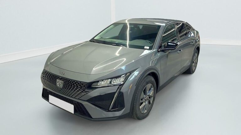 Peugeot 408 Hybrid 136 e-DCS6 Allure - Image 03 (July 22, 2026)
