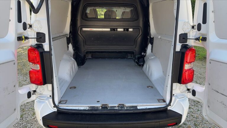 Citroën Jumpy 2.0 BlueHDi 120 Driver Cabine Approfondie Xl - Image 14 (July 22, 2026)