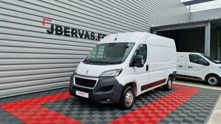 Peugeot Boxer FOURGON TOLE 333 BLUEHDI 140 SS ASPHALT - Image 01 (July 22, 2026)