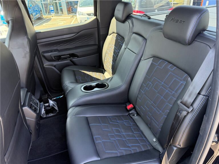 Ford Ranger IV DOUBLE CABINE DCA 3.0 ECOBLUE V6 240 CH BVA10 E-4WD MS-RT - Image 10 (July 22, 2026)