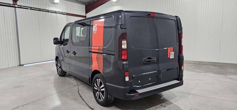 Renault Trafic CABINE APPROFONDIE CA BLUE DCI 170 BVA9 RED EDITION EXCLUSIVE - Image 09 (July 23, 2026)