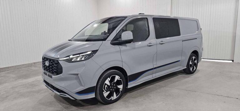 Ford Transit Custom CABINE APPROFONDIE CA 320 2.0 ECOBLUE 170 CH BVA8 SPORT - Image 01 (July 23, 2026)