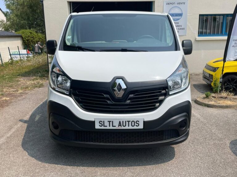 Renault Trafic 6 Places 1.6 dCi Chaîne – Garantie mois Reprise possible - Image 02 (July 25, 2026)