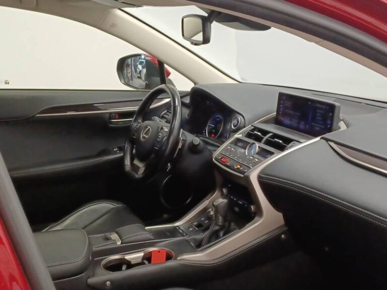 Lexus NX 300h 4WD Executive - Image 12 (July 26, 2026)