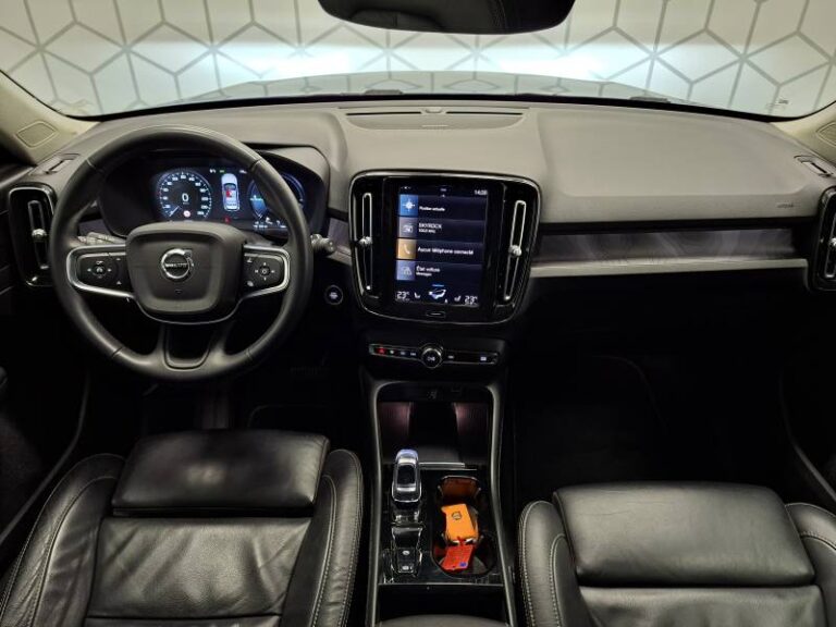 Volvo XC40 T5 Recharge 180+82 ch DCT7 Plus - Image 11 (July 26, 2026)