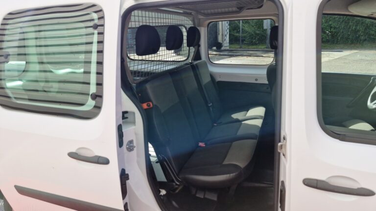 Renault Kangoo Express CABINE APPROFONDIE MAXI 1.5 DCI 90 CONFORT - Image 08 (July 27, 2026)