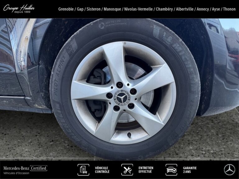 Mercedes Classe V 300 d 4MATIC AVANTGARDE Extra long 68 500 HT - Image 14 (July 27, 2026)