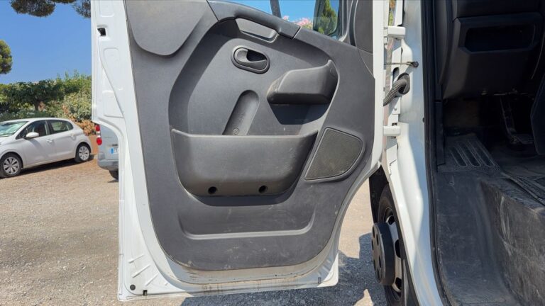 Renault Master 2.3 dCi 165 Cabine Benne - Image 07 (July 28, 2026)