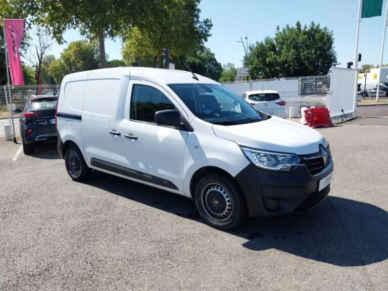 Renault Express (30) VAN BLUE DCI 95 – 22 CONFORT - Image 08 (July 29, 2026)