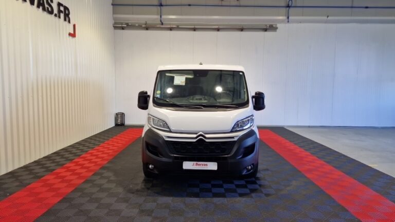 Citroën Jumper FOURGON TOLE 33 BLUEHDI 120 SS BVM6 DRIVER - Image 04 (July 30, 2026)