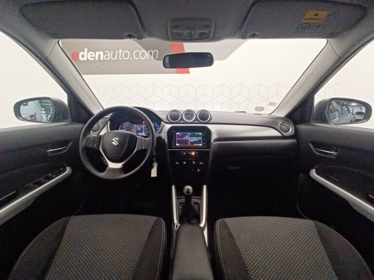 Suzuki Vitara 1.6 VVT Privilège - Image 12 (July 30, 2026)