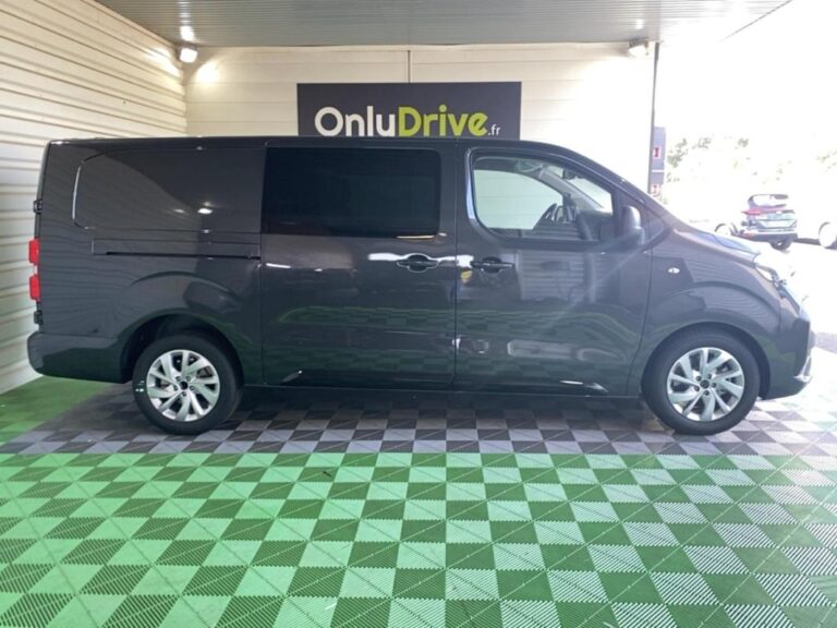 Fiat Scudo III XL Diesel 180 ch Automatique Cabine Approfondie - Image 18 (July 31, 2026)