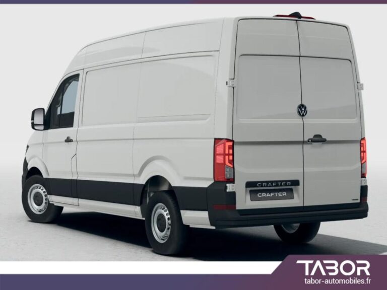 Volkswagen Crafter 35 177 AT8 4M 3Pl Cam - Image 05 (July 1, 2026)
